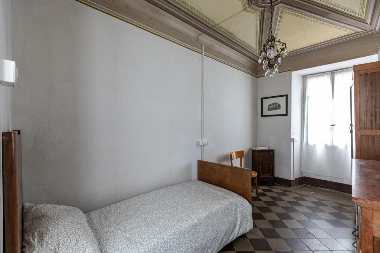 Ostello Di Germagno Omegna Buitenkant foto